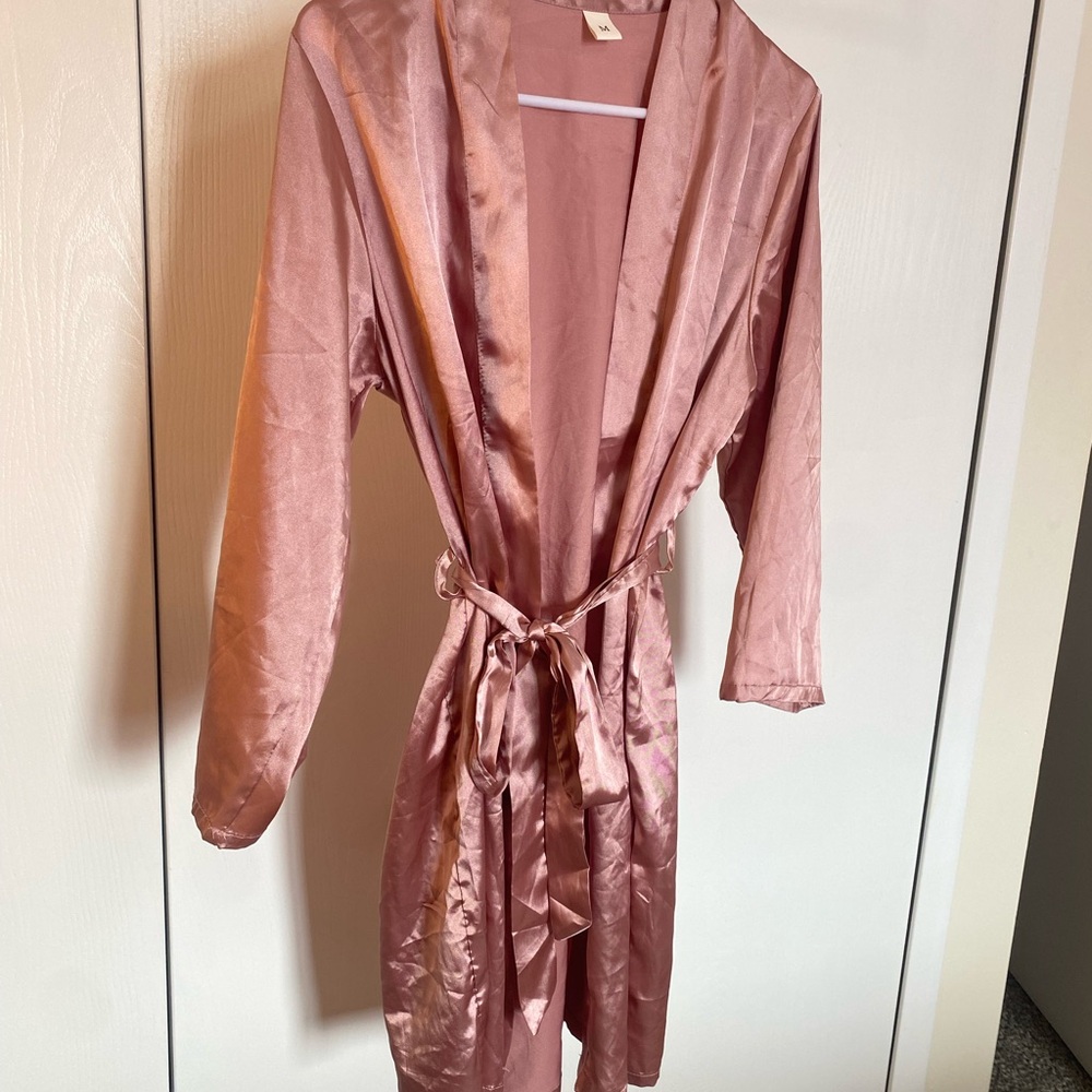 Elegant Pink Satin Robe